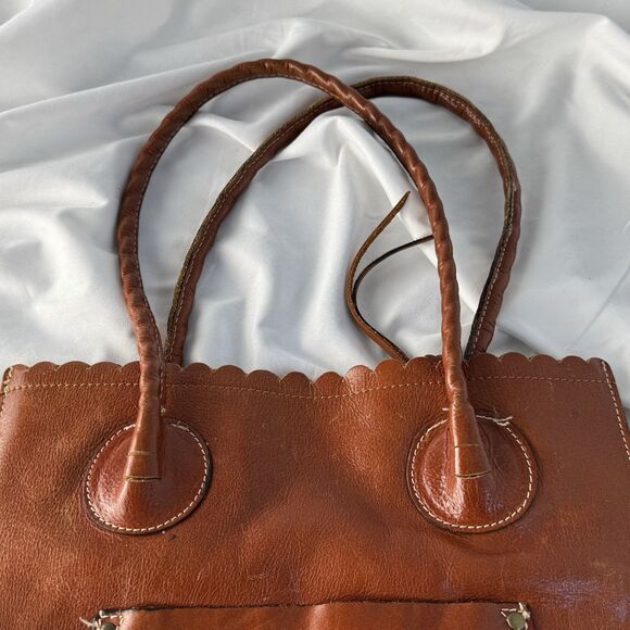 Patricia Nash Leather Handbag Tooled Brown Leather 17x12.5 Cavo Tote Excellent - Picture 6 of 9